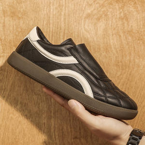 Zapatos deportivos de moda para primavera y otoño para hombre, zapatillas sin cordones, cómodos zapatos para caminar, ligeros, transpirables, diseño antideslizante, gamuza - Product Image 2