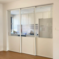 Porte coulissante triple sur mesure en alliage d'aluminium à profil mince avec moustiquaire pour immeuble d'appartements, porte de cuisine en verre