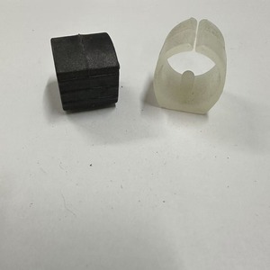 Pied de chaise en plastique à base ouverte avec base en caoutchouc, anti-basculement, stable, quincaillerie pour meubles - Product Image 3