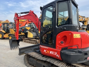 Miniexcavadora Kubota KX163 de 5.5 Toneladas, Original de Japón, Compacta para Construcción - Product Image 5