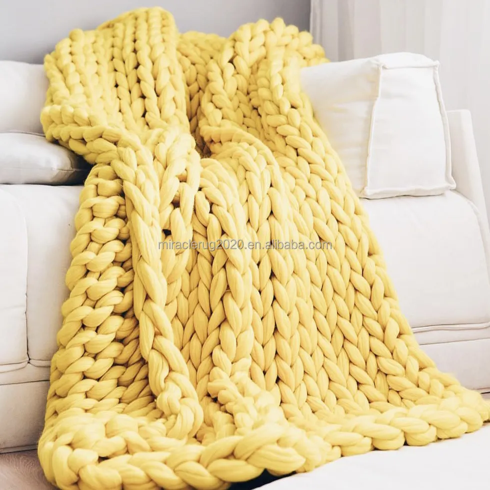 Rich Woven Texture Blanket Custom Chunky Cable Knit Throw Blanket Ultra Plush and Soft 100% Acrylic Accent Throws