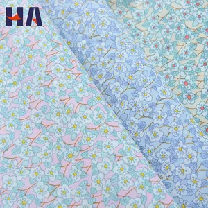 Saia de algodão 100% estampada floral, venda quente de tecido respirável multicolor com estampa de flor pequena branca azul poplin para saia e cama