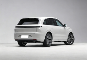 Li Auto L6 2025 Max Smart Refresh Edition 1.5T SUV <span class=keywords><strong>Hybride</strong></span> à Autonomie Étendue Double Moteur AWD Voiture Familiale de Luxe - Product Image 4