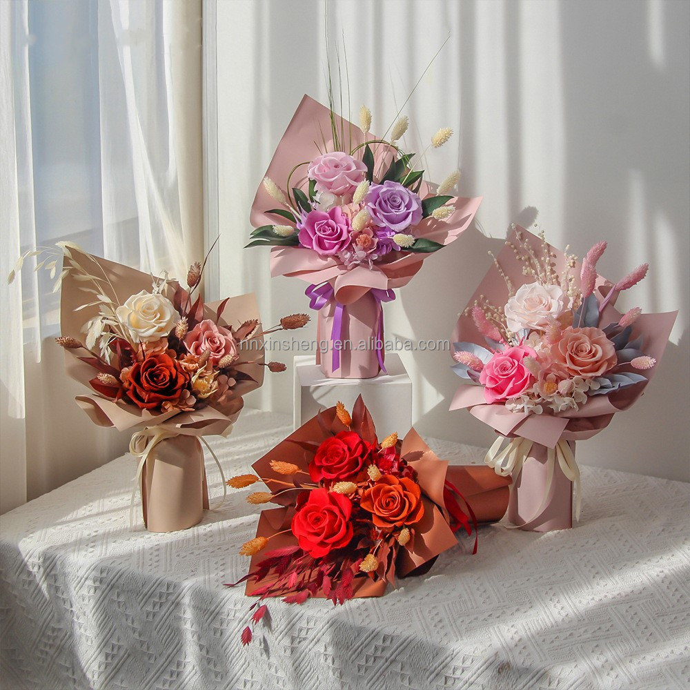 Mazzo di fiori rosso/rosa/arancione 03