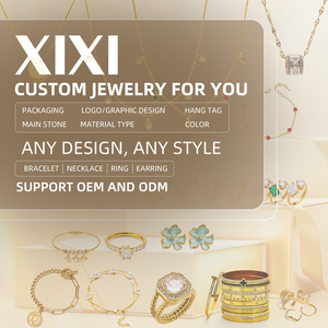 Juego de Joyería XIXI de Acero Inoxidable con Collar, Pulsera y Pendientes de Flor de Cuatro Hojas, Joyería de Moda Delicada Chapada en Oro de 18K para Mujer - Product Image 5