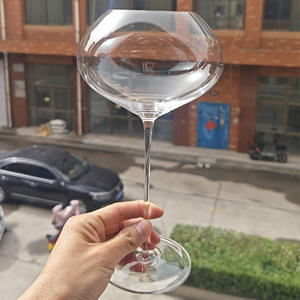 Verre à Dégustation de Vin en Cristal Cœur Ultra-Fin Rouge <span class=keywords><strong>Bordeaux</strong></span>, Design Moderne, Verre Ballon de Vin Rouge Premium pour Arômes - Product Image 2