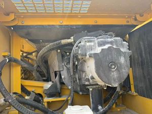 Excavadora Hidráulica Usada Komatsu PC450LC de 45 Toneladas, Tipo Oruga, Motor Cummins, Cucharón de 2.1m³, Nivel 3, Sin DEF, Modelo 2024, 257kW, Transmisión por Engranajes - Product Image 5