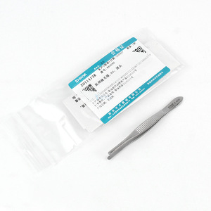 Pinzas para pestañas Xinhua Medical, 9 cm, cabeza redonda, acero inoxidable dentado, para extensión de pestañas, uso oftálmico - Product Image 1
