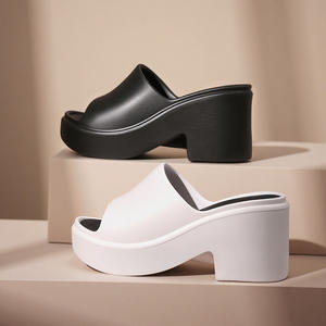 Sandales compensées noires personnalisées en EVA pour femmes, à bout ouvert, rehaussantes, vente en gros - Product Image 3