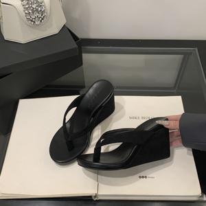 <span class=keywords><strong>Infradito</strong></span> Casual <span class=keywords><strong>con</strong></span> <span class=keywords><strong>Tacco</strong></span> a Zeppa e Punta Tonda da <span class=keywords><strong>Donna</strong></span> 2025, Sandali <span class=keywords><strong>con</strong></span> <span class=keywords><strong>Tacco</strong></span> Alto di Tendenza - Product Image 5