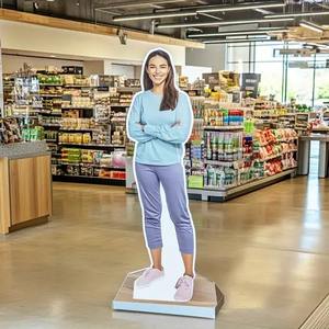 Pannello di celebrazione personalizzato Standee CMYK con ritagli ondulati in PVC Foam - Product Image 4