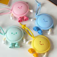 Mignon porte-clés en silicone écologique en forme de macaron 3D, mini pochette de rangement pour pièces de monnaie et écouteurs, cadeau de rentrée scolaire pour