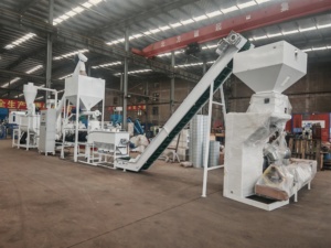 Ligne de production d'aliments pour volailles entièrement automatique 1-2T par heure / Usine de transformation d'aliments pour animaux - Product Image 4