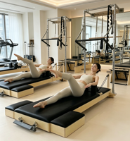 Torre de Pilates Comercial de Madera de Arce para Estudio de Yoga con Plataforma, Colchoneta y Barra de Empuje