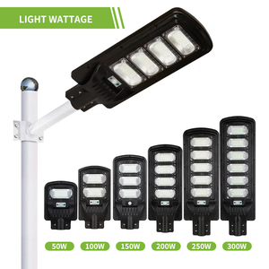 AIXUAN Vente à Chaud Réverbère <span class=keywords><strong>Solaire</strong></span> ABS à Haute Efficacité Luminosité <span class=keywords><strong>Lampe</strong></span> Réverbère LED Pas Cher à Remise 50W 100W 150W 200W - Product Image 5