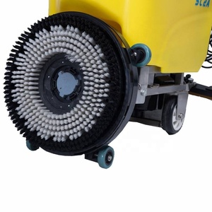 Lavasciuga Pavimenti a Batteria Autopropulsa per Pulizia Industriale e Commerciale di Fughe e Legno - Product Image 5