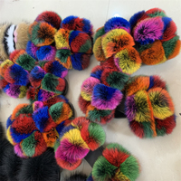 Sandales d'extérieur à bout ouvert en fourrure de renard, fourrure moelleuse multicolore avec six pompons, coloris assortis, pour femme, collection printemps, direct usine