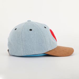 Gorra de Béisbol de Mezclilla con Logotipo de Corazón Bordado en 6 Paneles, Personalizada, de Alta Calidad y Precio Económico al por Mayor - Product Image 5