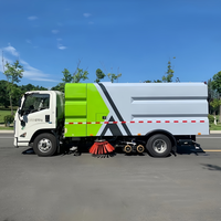 Truk Penyapu dan Pencuci Jalan JMC 4x2 Diesel Standar China VI, Truk Penyapu Jalan Kota dengan Tangki Air 4m³