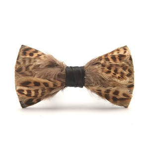 Vente chaude Plume <span class=keywords><strong>Noeud</strong></span> <span class=keywords><strong>Papillon</strong></span> Naturel Fait À La Main <span class=keywords><strong>Noeud</strong></span> <span class=keywords><strong>Papillon</strong></span> Broche <span class=keywords><strong>Bois</strong></span> Coffret Cadeau Ensemble pour Hommes D'affaires Fête De <span class=keywords><strong>Mariage</strong></span> - Product Image 4