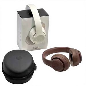 Audífonos Inalámbricos con Cancelación de Ruido Studio Pro Kim para Juegos, Diseño Deportivo, Pantalla Digital, 3 Horas de Reproducción - Product Image 5