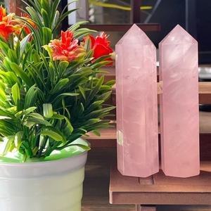 Venta al por mayor a granel Natural Mixed Tower Wand Reiki Healing Mix Material Point Crystal Craft para la decoración - Product Image 4