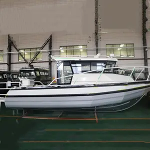 7.5m Cabine Cruiser Racing Loisirs Sport Yacht Bateau de pêche en aluminium pour les eaux offshore
