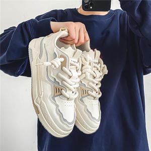 Sneakers Casual da Uomo Nere, Bianche e <span class=keywords><strong>Grigie</strong></span> - Suola Spessa, Design con Lacci Spessi, Scarpe Alla Moda per Outfit Maschili Trendy - Product Image 2