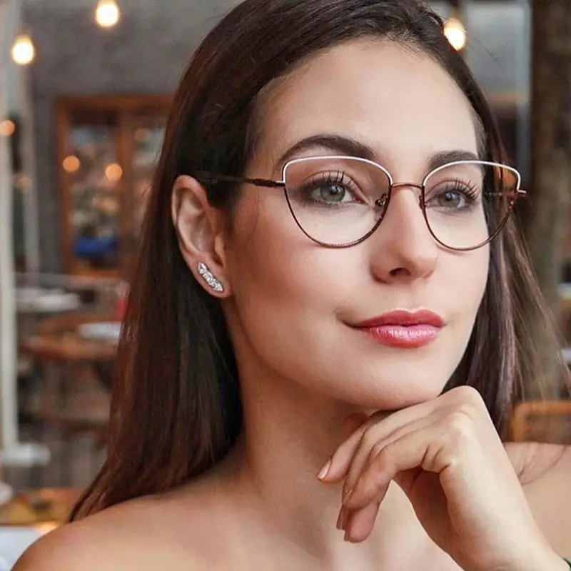 Lsiba Kacamata Telinga Kucing Logam Trendi Retro, Kacamata Bingkai Logam dengan Sinar Biru Miopia untuk Wanita