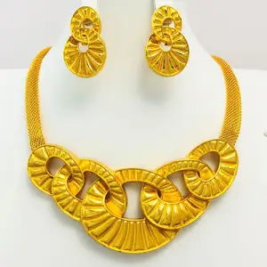 Golden Star Jewelry custom Luxury women Jewelry collier en or en forme de perle avec boucles d'oreilles
