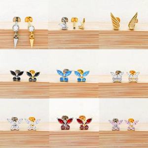 F136 Titane Lèvre Anneau Oreille Os Vis Conique Pendentif 5A Zircone Style Coré<span class=keywords><strong>en</strong></span> Fleur Aile Boucles D'oreilles 1.2 Épais 0.9 <span class=keywords><strong>Dent</strong></span> 1 Pcs - Product Image 1