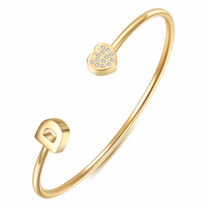Bracelet ouvert en forme de cœur avec incrustation de cristaux pour femmes, à porter au quotidien, en acier inoxydable, 8 mm, design simple et tendance - Product Image 5