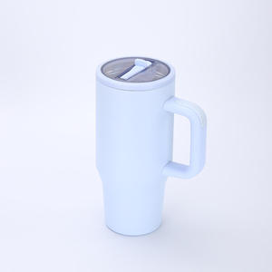 Tazza Termica Personalizzata con Logo, 30OZ, in Acciaio Inossidabile a Doppia Parete, con Manico e Cannuccia Pieghevole, Stile Macaron, OEM, per Allenamento - Product Image 3