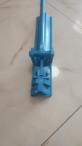 Utensile Manuale Portatile Regolabile per Taglio Angoli di Coperture Metalliche Industriali, Personalizzabile OEM - Product Image 4