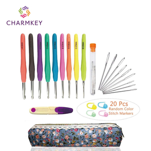 Juego <span class=keywords><strong>de</strong></span> ganchos <span class=keywords><strong>de</strong></span> ganchillo <span class=keywords><strong>de</strong></span> agarre suave TPR <span class=keywords><strong>extra</strong></span> largo, <span class=keywords><strong>agujas</strong></span> <span class=keywords><strong>de</strong></span> tejer ergonómicas con accesorios para proyectos <span class=keywords><strong>de</strong></span> tejer a mano - Product Image 2