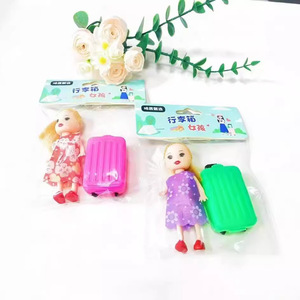 Mini valise pour poupées, ensemble de voyage en plastique pour filles, jouet de jeu d'imitation, couleurs mélangées, décoration de fête pour enfants - Product Image 4