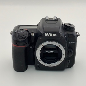 Cámara DSLR <span class=keywords><strong>D7500</strong></span> Profesional de Alta Calidad y Bajo Costo, 1080P HD con Lente Antivibración 18-140VR, 24MP, 1 Año de Garantía - Product Image 5