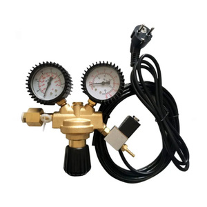 Vanne de réduction de pression électrique WQ 01 tout cuivre avec manomètre pour argon et CO2, pour usage industriel de soudage à l'arc, port haute pression 1/4 po - Product Image 1