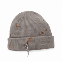 Bonnet personnalisé avec logo, vente en gros, usine, bonnet tricoté en acrylique, accessoires métalliques, style vintage pour femme, automne-hiver, usage quotidien en extérieur