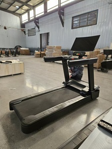 32" Curved <b>Screen</b> Running <b>With</b> AC Motor Multifunction Commercial for Gym Equipment L30T Commercial L30T L30T Commercia - Product Image 2