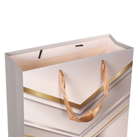 Nouveau design, sacs en papier personnalisés pour bijoux, sacs cadeaux de luxe en papier artistique, sacs de shopping avec votre propre logo