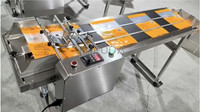 Alimentateur automatique de pagination pour le tri des enveloppes en papier et des cartes postales sur convoyeur