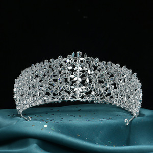 Diadème de luxe argenté à profil haut, orné de cristaux marquise étincelants, pour concours de beauté, Quinceañera, Couronne de Mariage pour <span class=keywords><strong>Reines</strong></span> et Princesses - Product Image 4