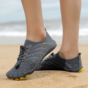 Chaussures aquatiques respirantes Yoris en promotion, directement de l'usine, idéales pour la marche et la natation, type pieds nus - Product Image 6