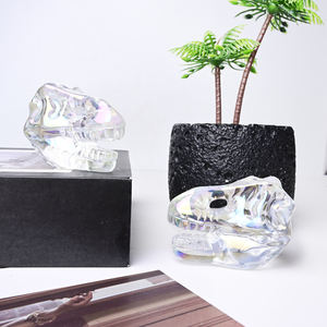 Crânes de dinosaures Aura de haute qualité en gros, 5,7 cm, en cristal poli sculpté, pour la tendance mode, la décoration intérieure unique et les fêtes - Product Image 4