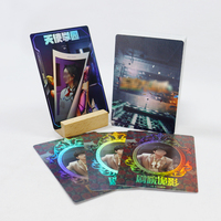 Étoile personnalisée Carte de jeu holographique livre photo Personnage personnalisé Conception Uv Cartes de jeu Impression carte à collectionner
