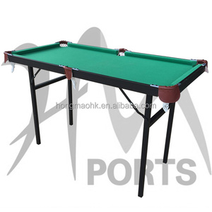 Table de billard pliable compacte HONHGMAO de 4 pieds en bois brun avec accessoires, personnalisable pour la maison/salle de jeux - Product Image 3