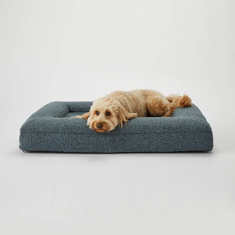 Manufacturer Direct Sale Hot Selling Orthopedic Foam Luxury Large Boucle Pet Dog Bed with Removable Cover