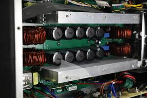 1kva <span class=keywords><strong>3kva</strong></span> 5kva 10kva 중단없는 전원 공급 장치 저주파 가정용 기기 산업 온라인 업 - Product Image 6