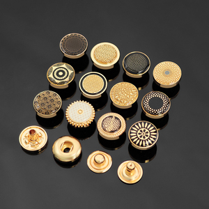 KUNSHUO Logotipo Personalizado Metal Thobe Cierre a Presión Botón Rectángulo/Cuadrado Patrón Fábrica Ropa para Hombres Aleación de Zinc Camisa Árabe - Product Image 3